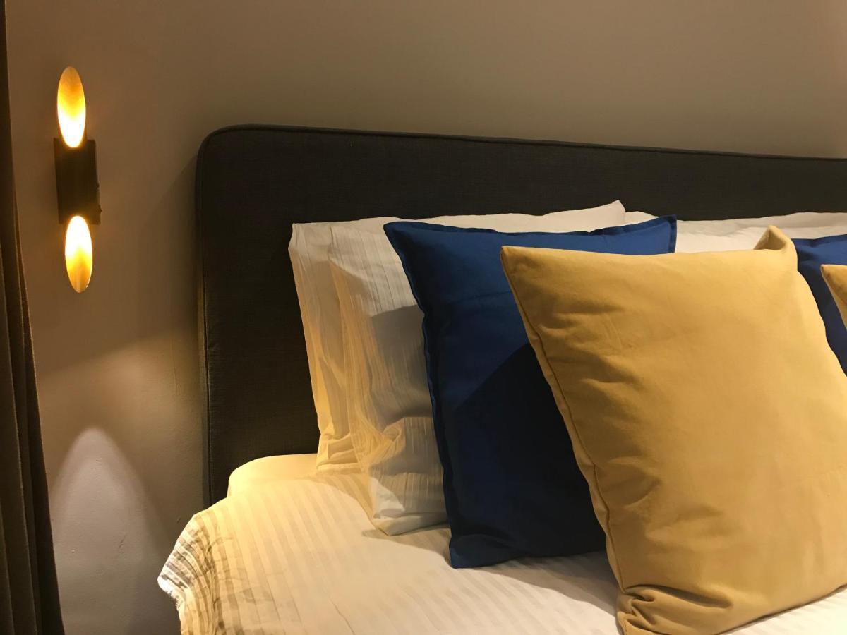 Quarto Duplo com Casa de Banho Privativa