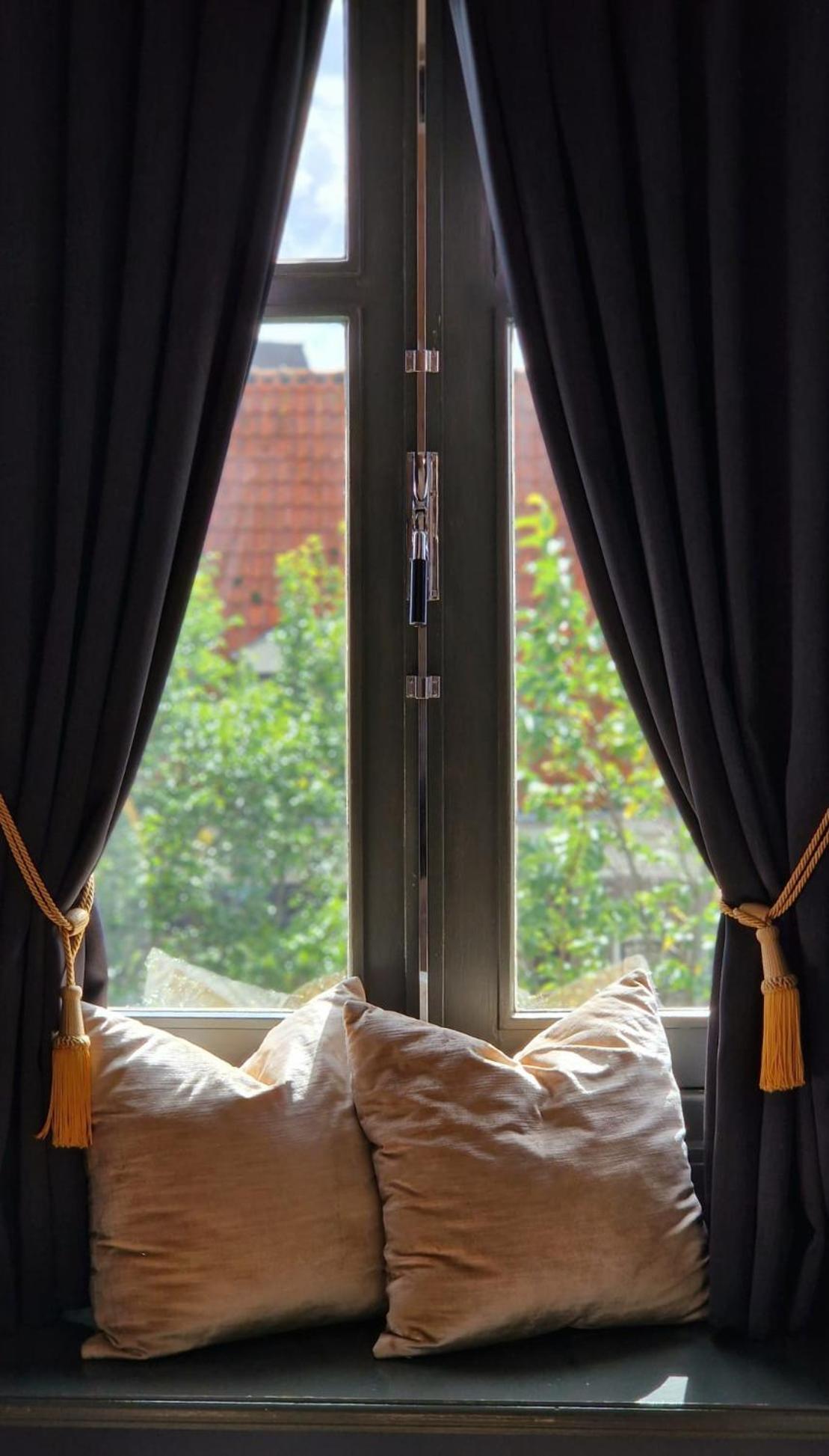Double or Twin Room Canal View