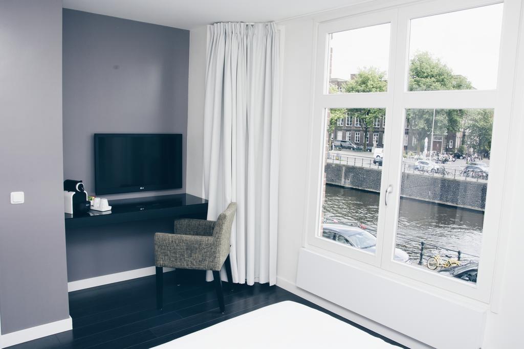 Double Room Canal View