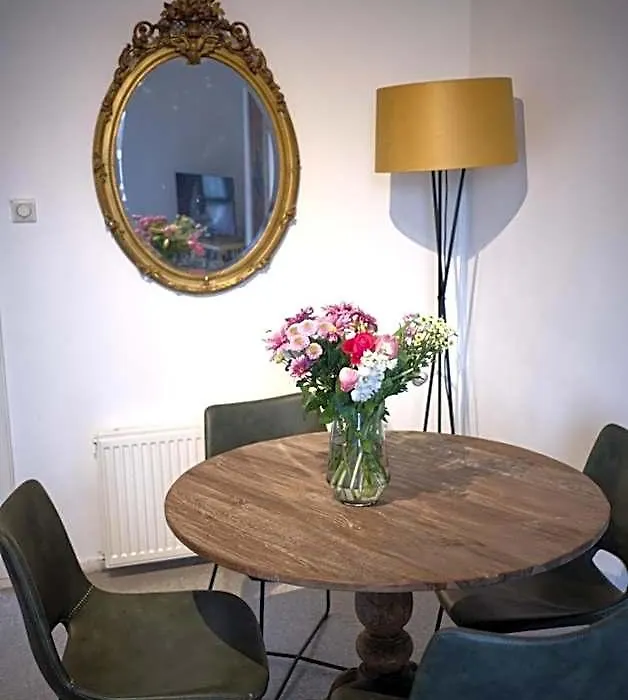 Cozy Pijp Apartment Amsterdam-1