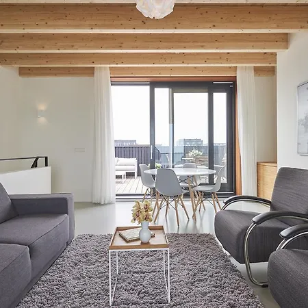 Lake View Apartment Amsterdam-3